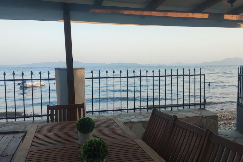 Malakion Rustic Studio Seaside View Ngoại thất bức ảnh